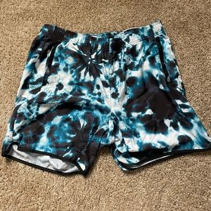 RVCA Yogger workout shorts 7” inseam tie dye sz L